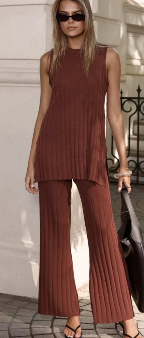 Ribbed Knit Pants and Top - Size 10