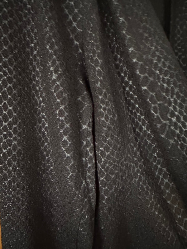 Samara Black and silver snakeskin print cardigan - Size 20