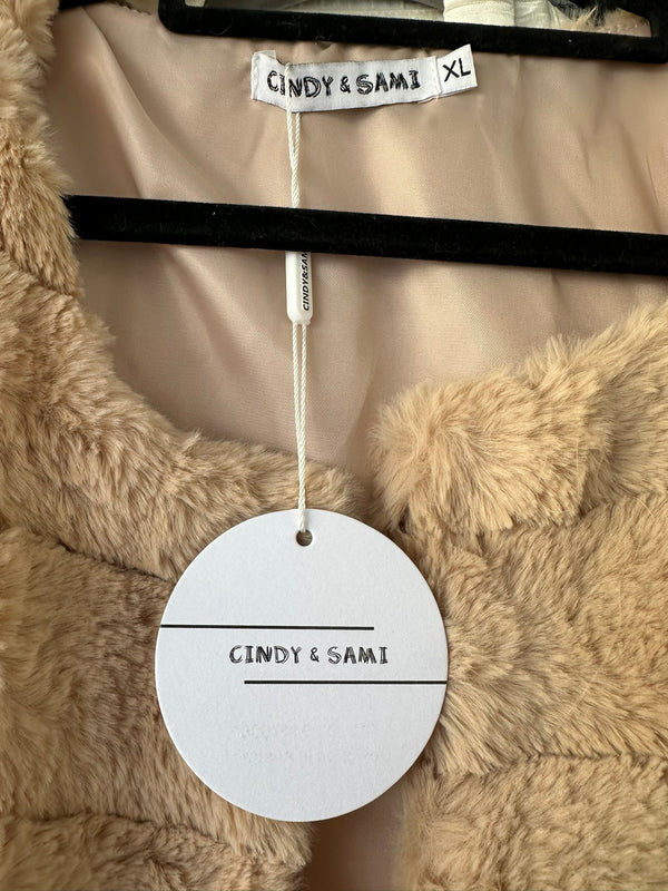 Cindy and Sami Faux Fur Jacket Biscuit Size 14 BNWT